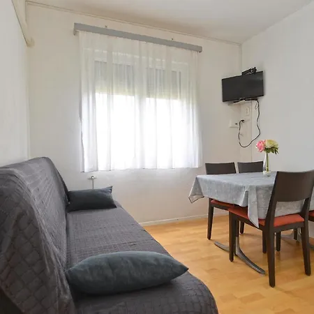 Apartman Fuer 3 Personen Ca 30 Qm In Fazana-surida, Istrien Istrische Riviera *